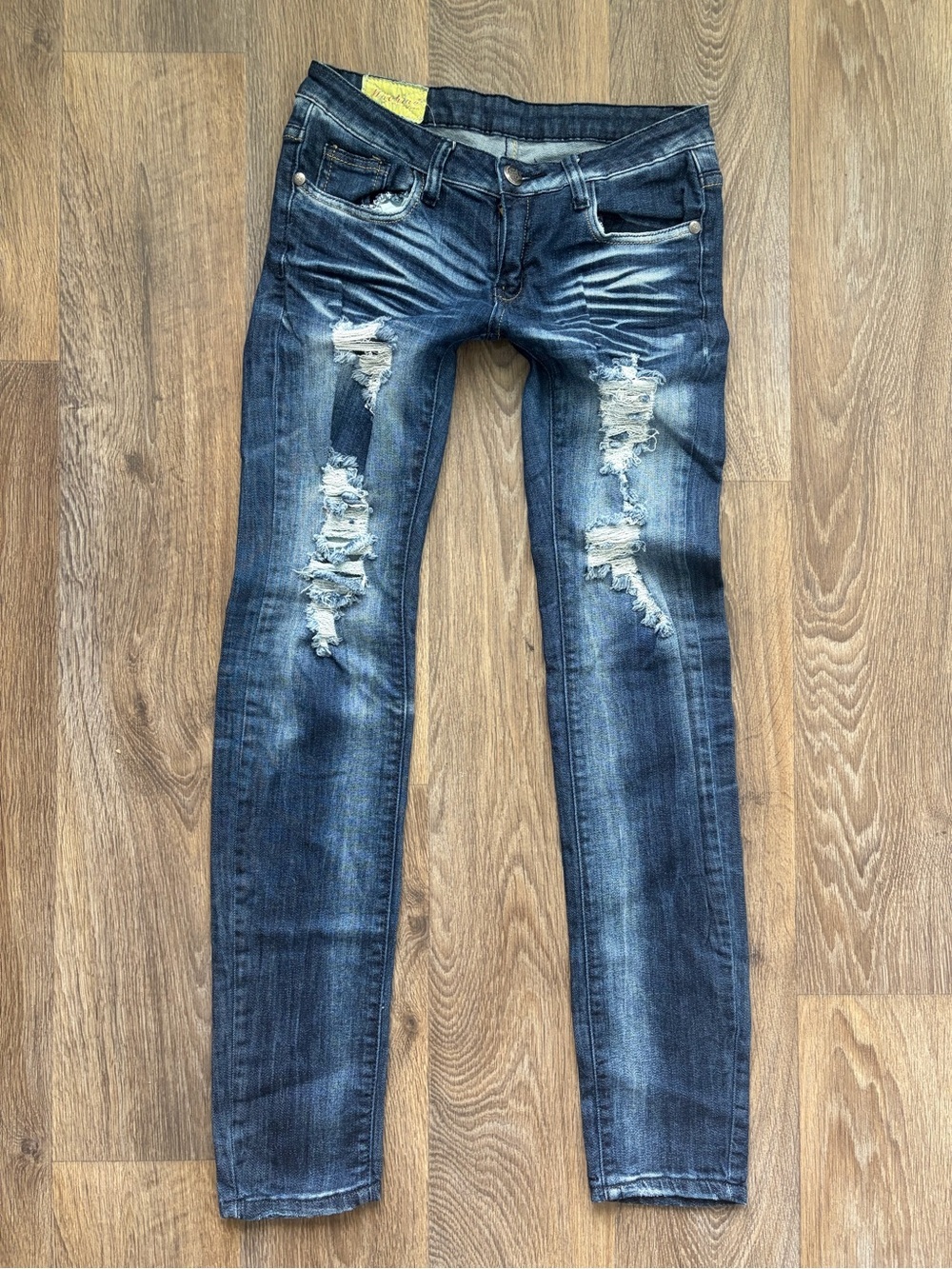 Machine Y2K Low Rise Distressed Skinny Jeans Women’s Size 9 Dark Wash Stretch